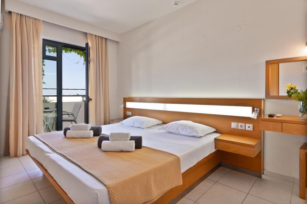 Eva Bay Hotel On The Beach - Adults Only Adelianos Kampos Dış mekan fotoğraf